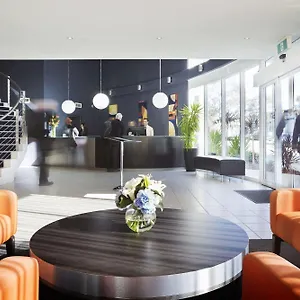 Hotel Ramada Encore By Wyndham Belconnen Canberra