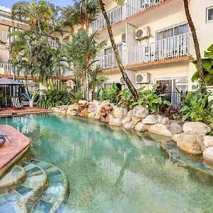 Hotel Coral Tree Cairns