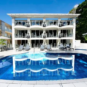 Aparthotel Sandcastles Noosa Heads